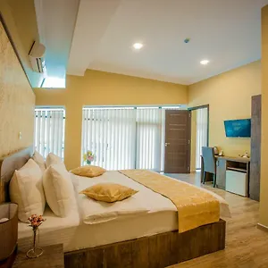 Comfort فندق تبليسي