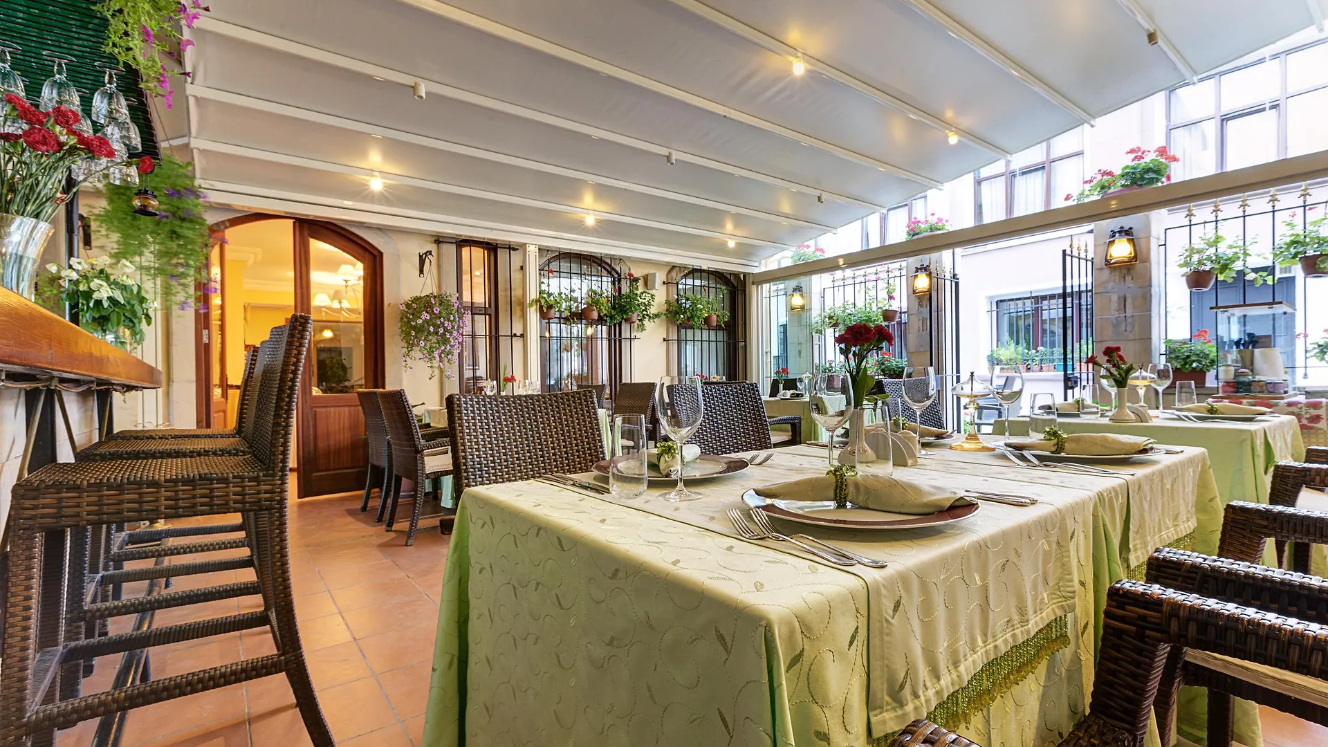 Arena Hotel - Special Class Isztambul 4*,